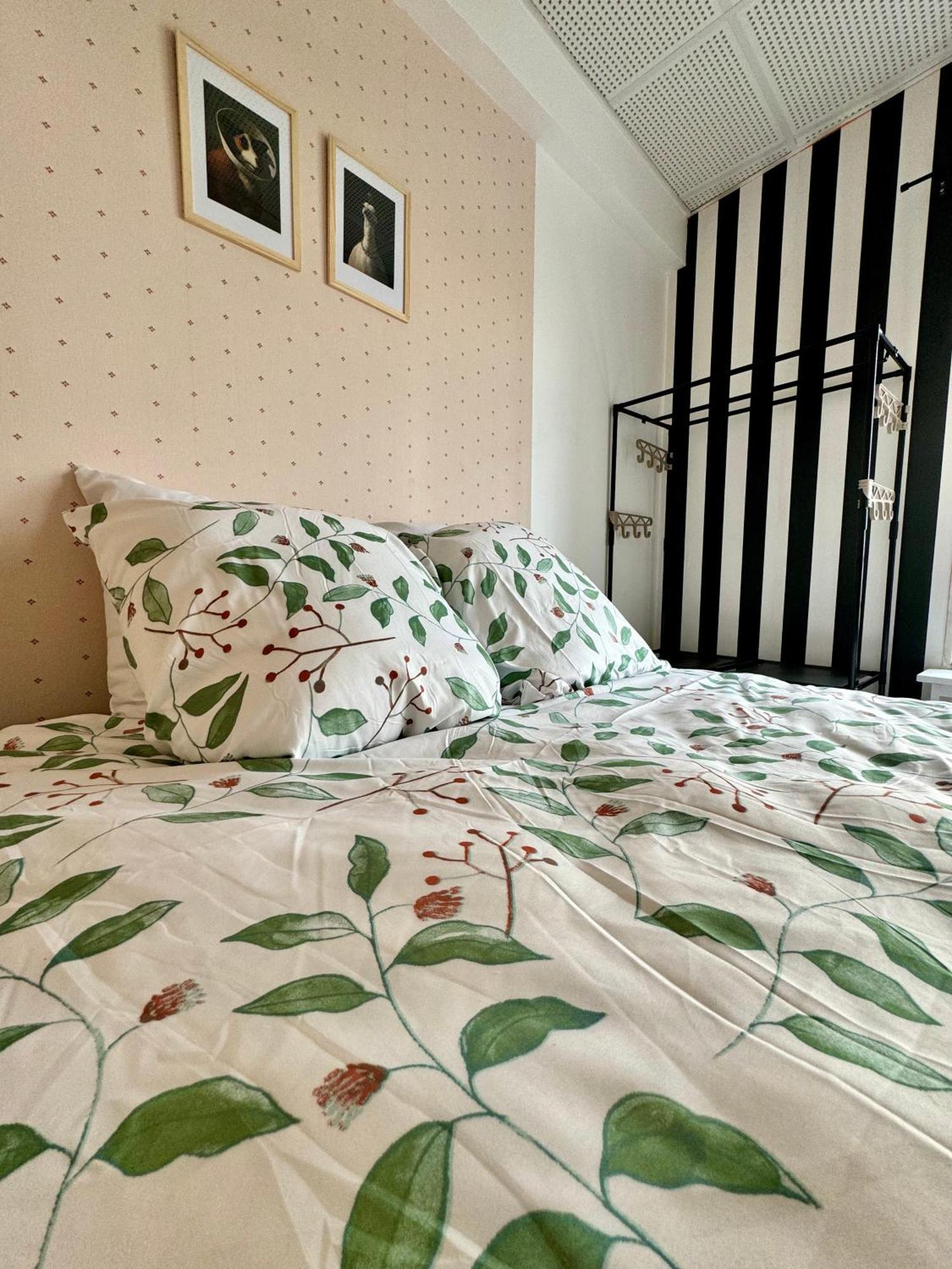 Appartement Lumineux Et Renove Pres De Montmartre "Amelie" Paris Exterior photo